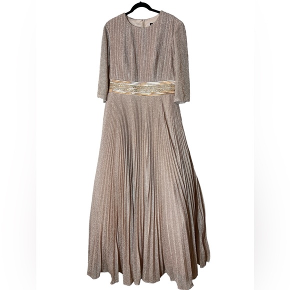 Ieena for Mac Duggal shimmering pleated a-line 3/4 sleeve gown rose gold size 16 - Picture 6 of 14